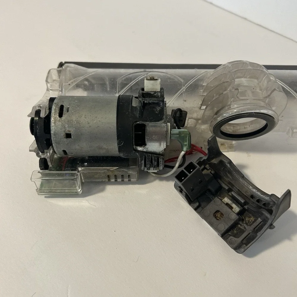 Dyson DC25 Animal Upright Vacuum Motorized Brush Head Cover Motor Replacement